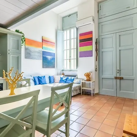 Colors House On The By Pleiades 아파트