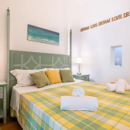 아파트 Colors House On The By Pleiades *