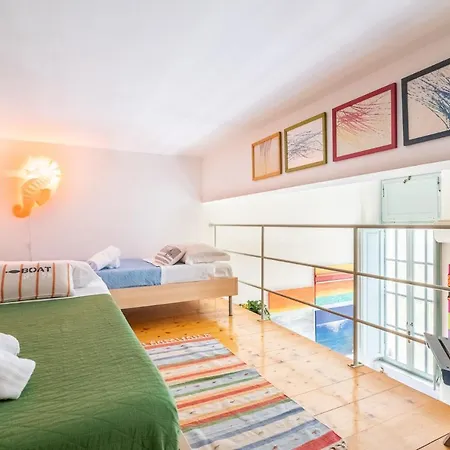 아파트 Colors House On The By Pleiades