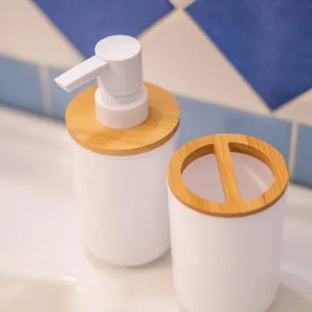 아파트 Colors House On The By Pleiades *