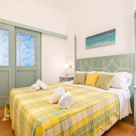 Colors House On The By Pleiades 아파트 *