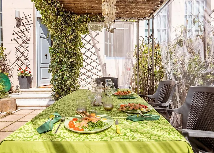 Colors House On The By Pleiades דירה *