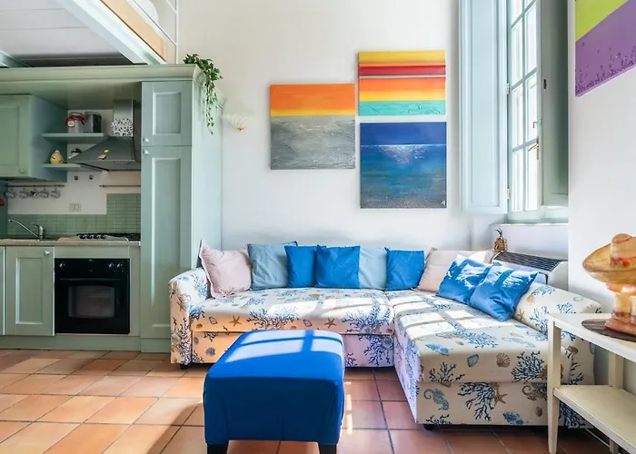 דירה Colors House On The By Pleiades *